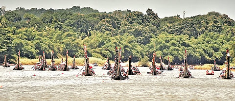 Palliyodams set out from Sathra Kadavu in Aranmula, as part of the ceremonial procession held in connection with the Uthrattathi Vallamkali 