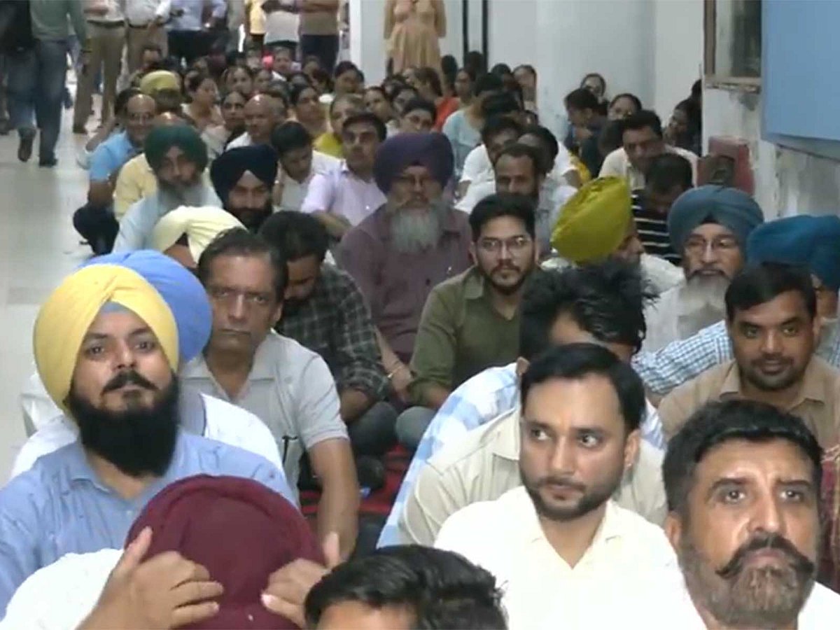 Punjab Govt moves SC against High Court order on dearness allowance dues, says Rs 14,191 crore can't be paid in a fortnight