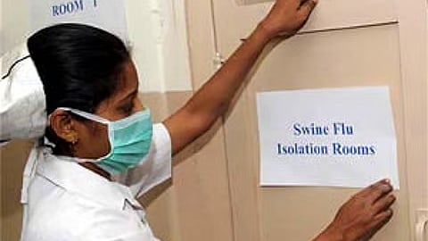 Health Minister Irfan Ansari reviewed the situation on Saturday and directed civil surgeons, medical college superintendents and principals, and district surveillance officers to maintain strict surveillance and ensure early detection, testing, treatment and timely referral of suspected and severe cases.