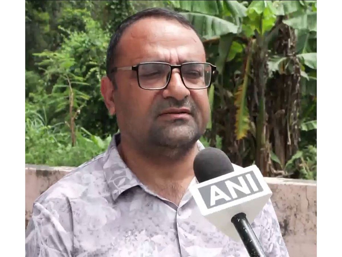 Headteacher’s quick action saves more than 1,600 students in Nepal floods