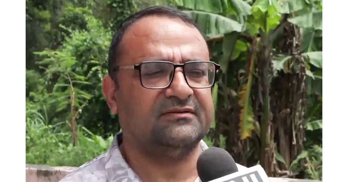 Headteacher’s quick action saves more than 1,600 students in Nepal floods