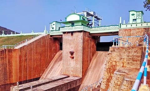 A long-pending demand of farmers to divert surplus Cauvery water from Mayanur barrage to the Ponnaniyar dam in Manapparai is likely to fructify soon 