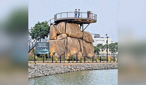 Sunnam Cheruvu.