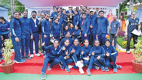 DGP Harish Kumar Gupta takes part in the valedictory of the first AP State Police Sports and Games Meet-2026 at the APSP 6th Battalion in Mangalagiri.