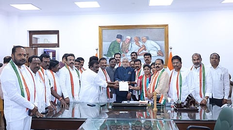 Several MLAs and MLCs of the ruling party met Telangana State Legislative Assembly Speaker Gaddam Prasad Kumar at his chamber in the Assembly on Monday and expressed sympathy for the remarks made by BRS MLC Tata Madhusudhan against the Speaker. 