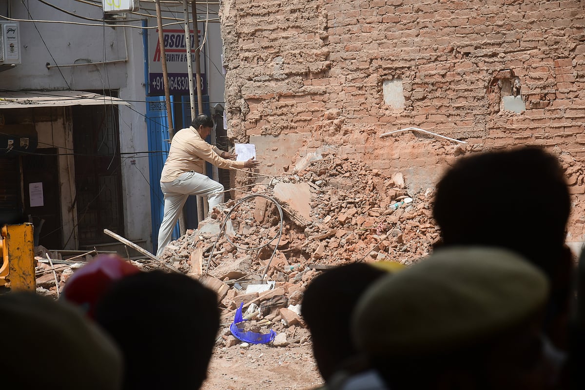 Delhi building collapse: Many students, too few rooms