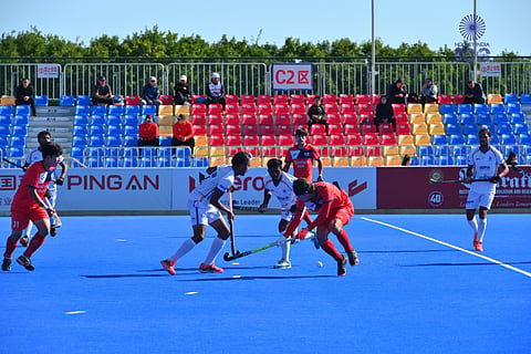 The defeat left South Korea on six points, with a difficult final Pool A fixture against Japan, who take on Indonesia later on Tuesday and remain in the race for semifinals at four points.