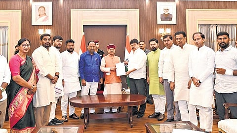 A BJP delegation led by Telangana State President N Ramchander Rao, met the Governor Shiv Pratap Shukla at Lok Bhavan and submitted a memorandum requesting him to pressurize the state government to immediately release Rs 15,000 crore fee reimbursement dues, an issue directly linked to the future of nearly 40 lakh students across Telangana.