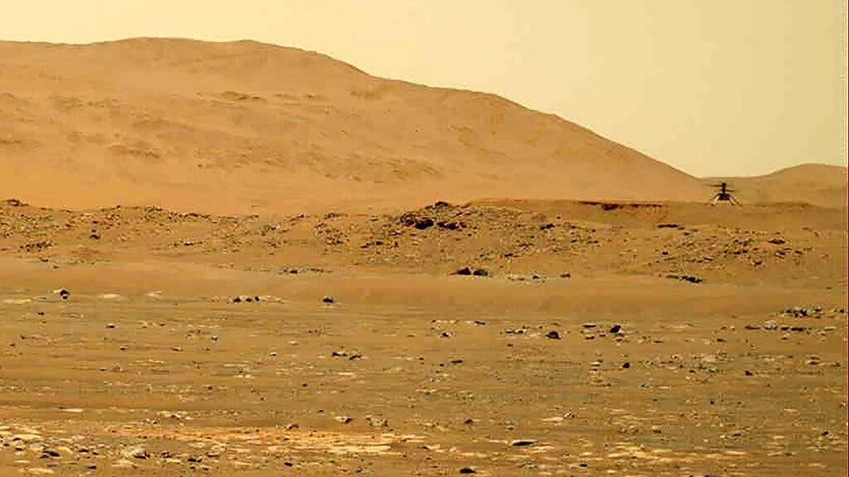 Strange pits on Mars leave NASA scientists searching for answers