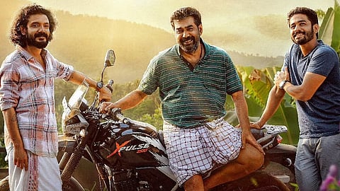 Poster of Biju Menon's Avarachan & Sons 