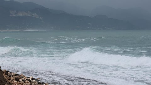 Hurricane Melissa reaches Bahamas