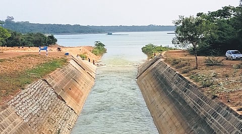 Krishna River entering into Poondi lake.