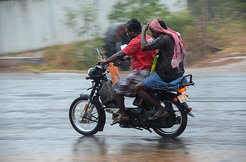 Rain lashed several parts of Tenkasi district , bringing relief from the prevailing heat and creating waterlogged stretches in some areas.