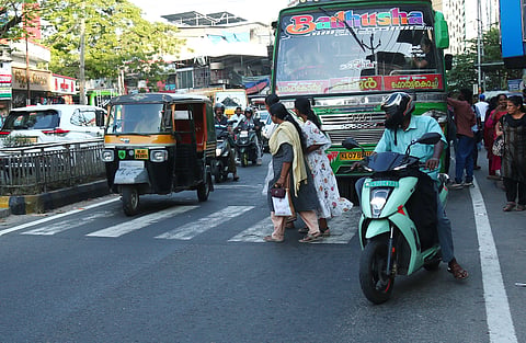 Zebra crossings at Thoppumpady and Lissie junction are placed unscientifically.