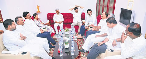 HRD Minister Nara Lokesh during a dinner meeting with TDP leaders of Guntur district on Friday.