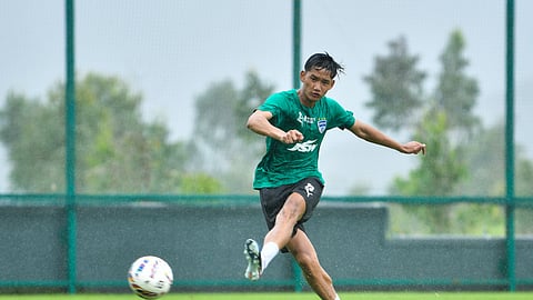  Lalremtluanga Fanai juggles the ball