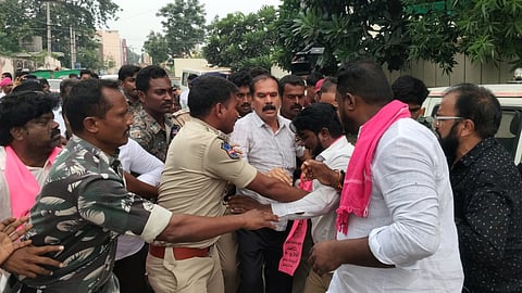 Former MLA Dasyam Vinay Bhaskar stopped by the police.