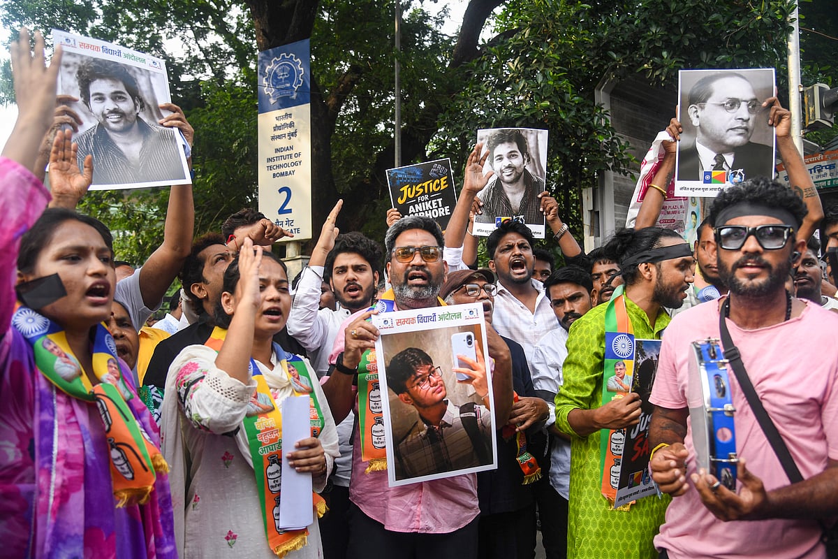 Student suicide: VBA's Sujat Ambedkar leads protest at IIT Bombay; some protesters detained