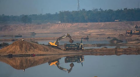 The activist said that he had tipped off the police about the illegal transportation of sand and karambai sand from the Kuttaikalkulam tank near the Kailasanathar temple in Murappanadu.