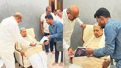 Siddaramaiah with the film's team