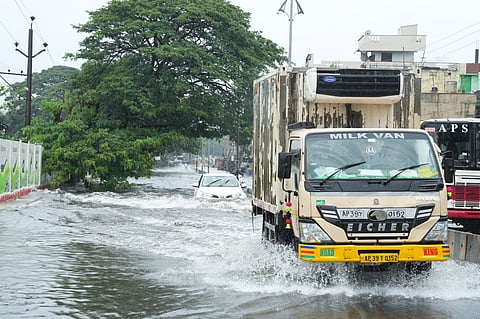 Incessant rain paralysed civic life in Rajamahendravaram, with waterlogging reported at several low-lying locations, including Railway Station Road, Hi-Tech Bus Stand, Tummalova and Aryapuram. 