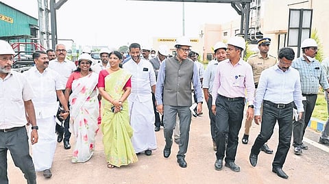 Justice Bechu Kurian Thomas and Justice Gopinath P, accompanied by Mayor V K Minimol, councillors and BPCL officials, inspecting the CBG plant at Brahmapuram