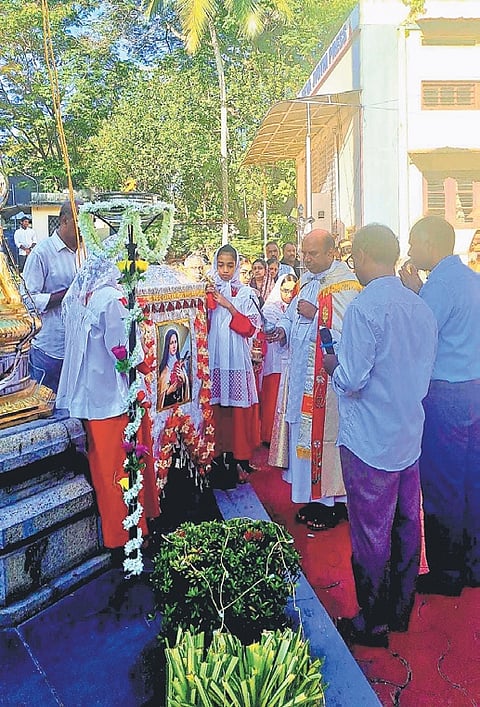The annual feast of St Therese of Lisieux Church, Vellayambalam, that began on Sunday with parish priest Fr Justin Judin hoisting the flag 