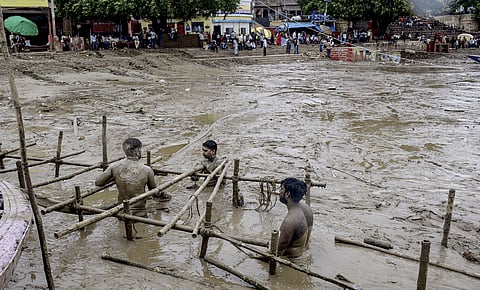 The heavy rain caused waterlogging and traffic disruptions in several areas, while residents of low-lying localities faced difficulties as showers continued through the night.