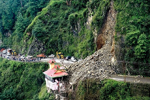 The landslide brought down large amounts of debris and trees, completely blocking traffic. Debris also fell into a nearby nallah, disrupting its flow for a few hours.