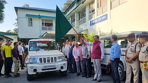 Chief Secretary Anand Bardhan flagged off the team from the state secretariat on Tuesday.
