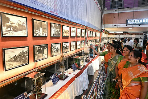 The celebrations began with a flag march, followed by a historical photo exhibition and an exhibition of heritage artefacts 