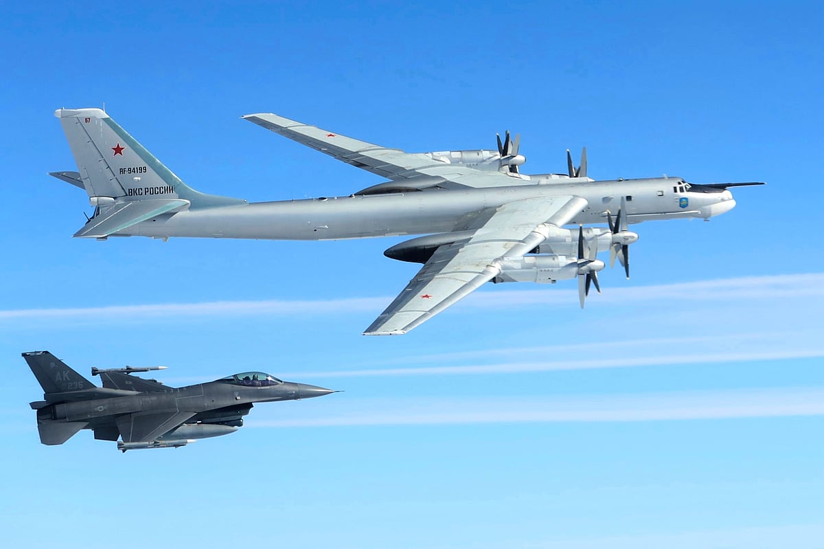 Russia's long-range 'Tu-95' bomber crashes on training mission, killing six crewmembers
