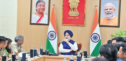 L-G, colleges talk safety for women
