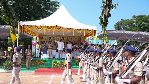The ‘Passing Out Parade of SCTPCs (Civil Men) 2025-26, 6th batch’ program was held at the District Police Training Center (DPTC) in Tandemvalasa, Srikakulam District on Tuesday. 