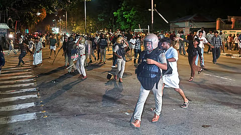 The CMO alleged that the violence in the capital occurred with the knowledge of the CPM leadership and accused SFI activists of deliberately provoking Youth Congress workers. 