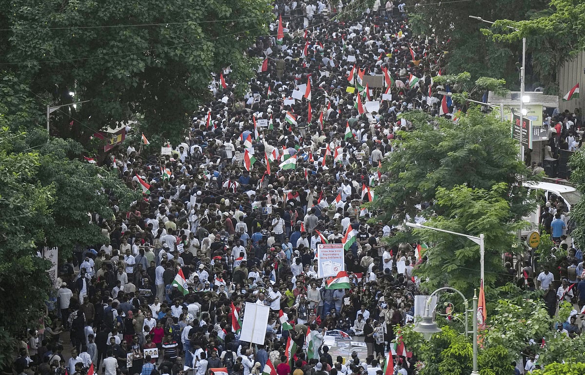 Thousands Rally in Mumbai Seeking CEC Gyanesh Kumar's Resignation