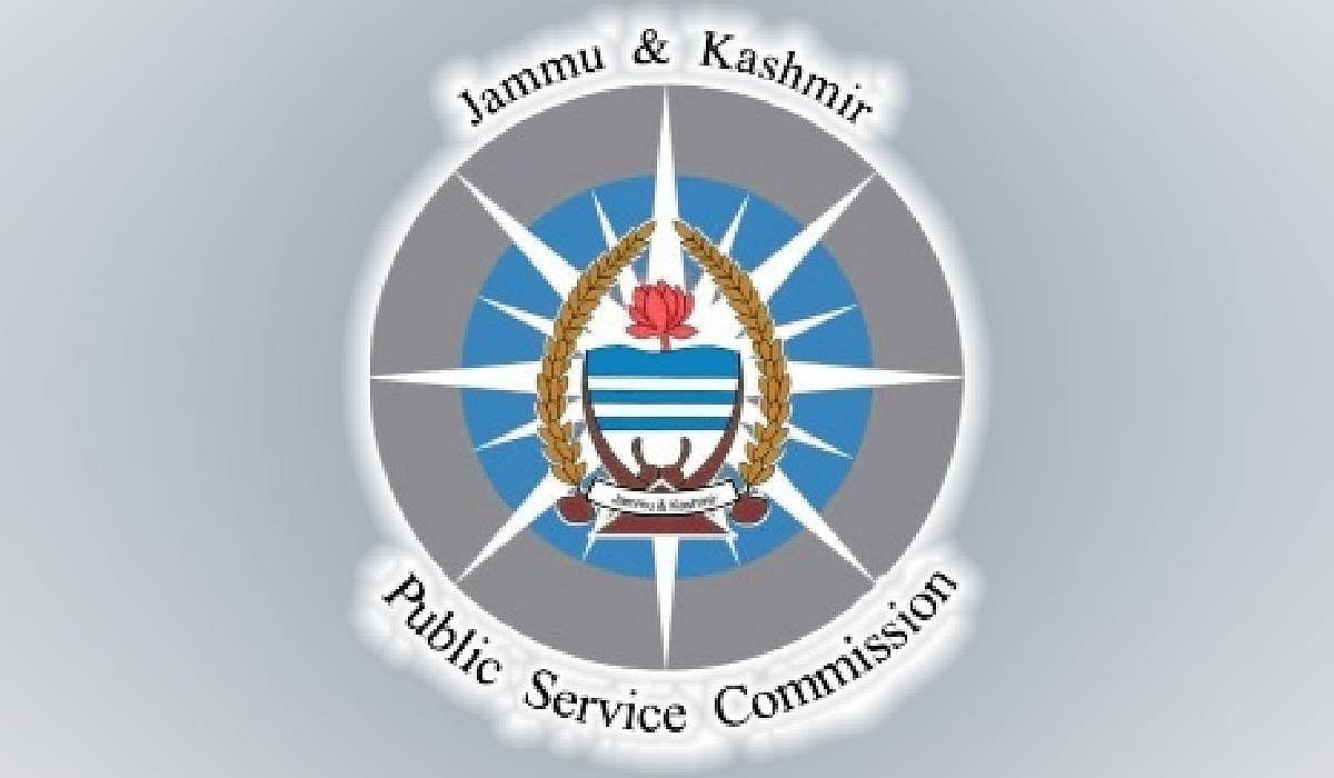 21.12 lakh applications for 15964 jobs in J&K, recruitment agencies collect ₹114 crores in fees