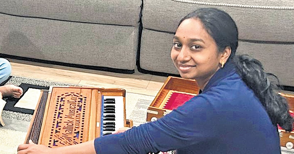 Indian researcher balances cancer drug work with Hindustani music teaching in US