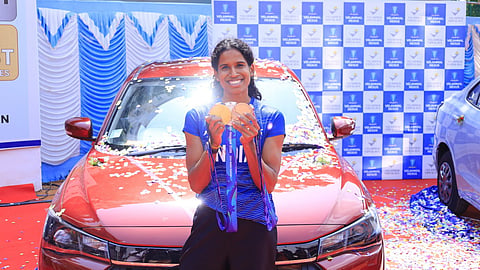 Vithya Ramraj at a felicitation function in Chennai on Wednesday. 