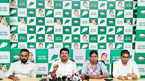 They also accused the BJP-led state government of interfering in campus politics and attempting to favour candidates backed by the ABVP and BJP Yuva Morcha.