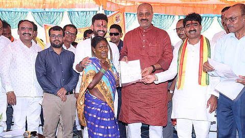 Ram Mohan stated that he had discussed the matter with CM Nara Chandrababu Naidu and worked towards a solution. He appreciated MLA Gondu Shankar for his special efforts in resolving the issue and suggested that remaining eligible villagers should also soon receive pattas. 