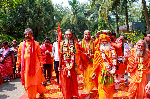 Peethadhishwar of Varanasi’s Kashi Sumeru Peetha Jagadguru Shankaracharya Swami Narendrananda Saraswati.