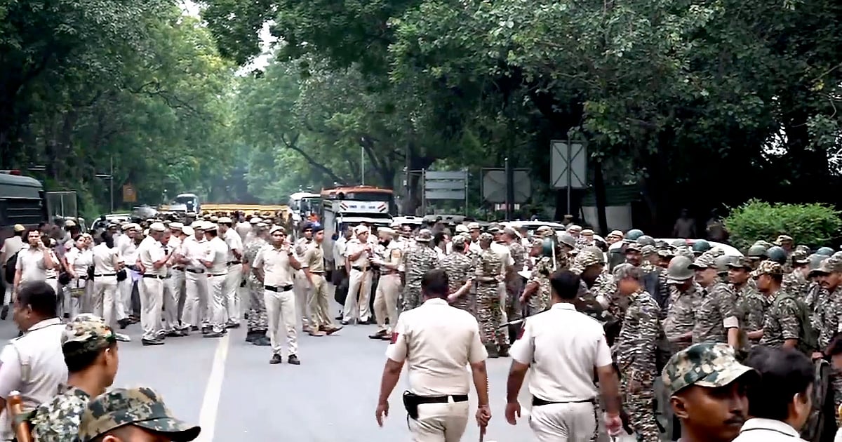 Jantar Mantar to become 'just' another road as Delhi Police shifts protest site