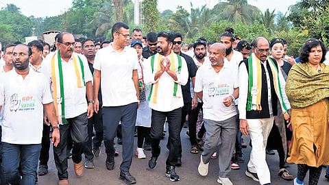 Chief A Revanth Reddy speaks to party leaders and functionaries during the ‘Goem Rakhnno’ Yatra in Cuncolim, Goa, on Sunday