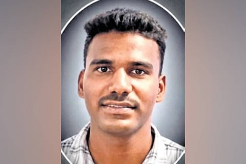 The deceased, Dinesh Kumar