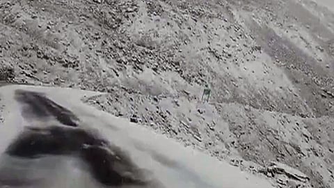 Snowfall begins in Bharatpur, Baralacha and Suraj Tal area. Vehicles stopped at Sarchu checkpost, in Lahaul and Spiti on Thursday.