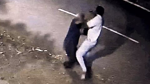 The accused allegedly intercepted a company employee carrying gold and silver ornaments on an Activa scooter, shot him in the chest when he resisted, and escaped with the valuables before police launched a search across state borders.