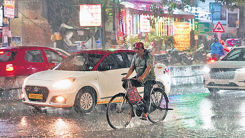Madurai city witnessed light to moderate rain on Thursday evening