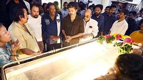 CM Vijay pays paid floral tributes to the music director