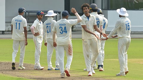 Tamil Nadu players celebrate a wicket on Sunday